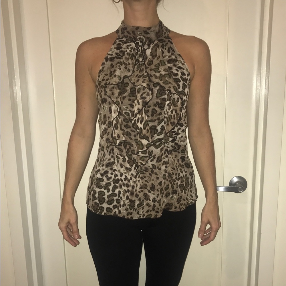 B. WEAR LEOPARD RUFFLED TIE NECK SLEEVELESS TOP
